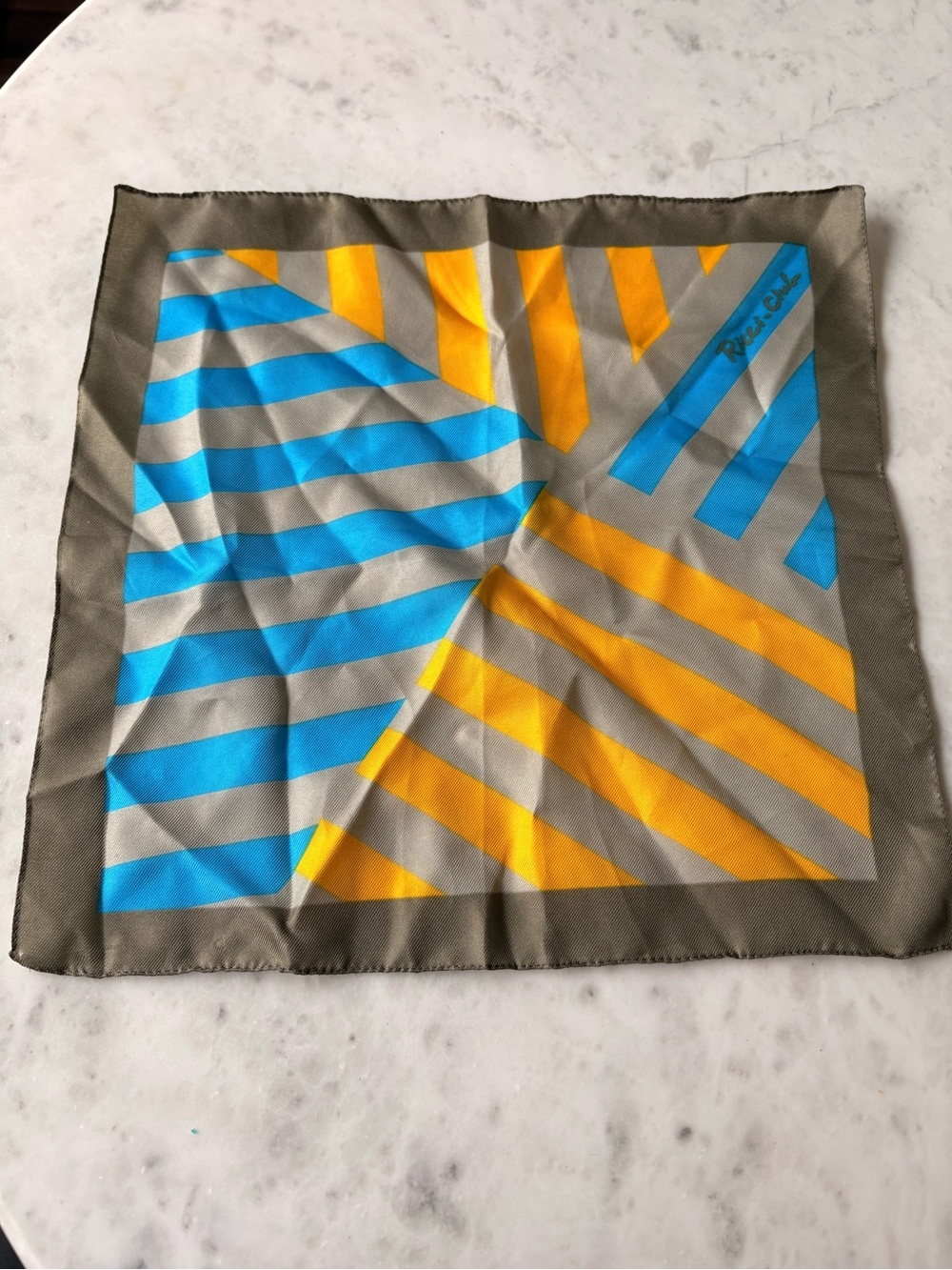 Vintage Nina Ricci "Ricci Club" pocket square i